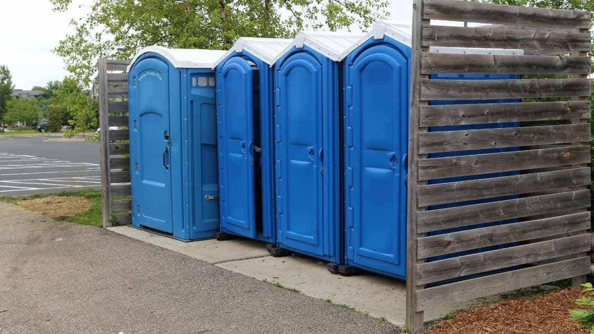 Luxury Portable Restrooms - Porta Potty Rental Pros - Porta Potty Rentals services in Axtell, NE